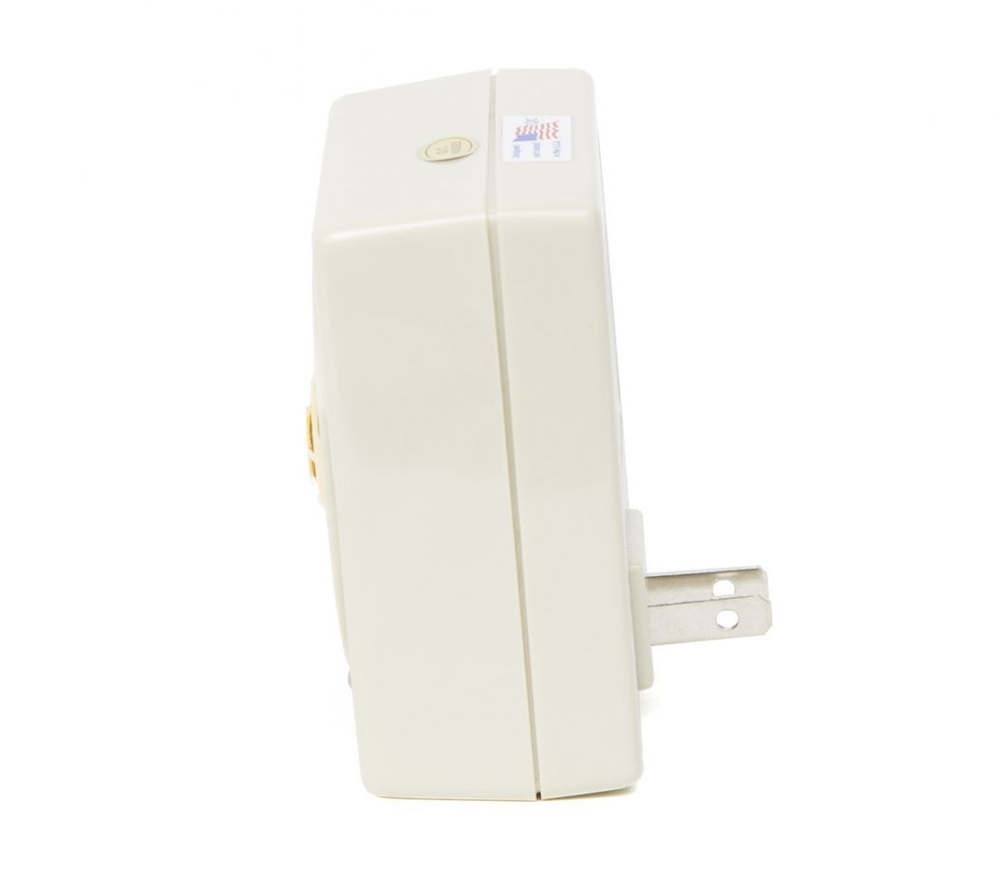 Wein SaniMate Ionic Air Ionizer — in use