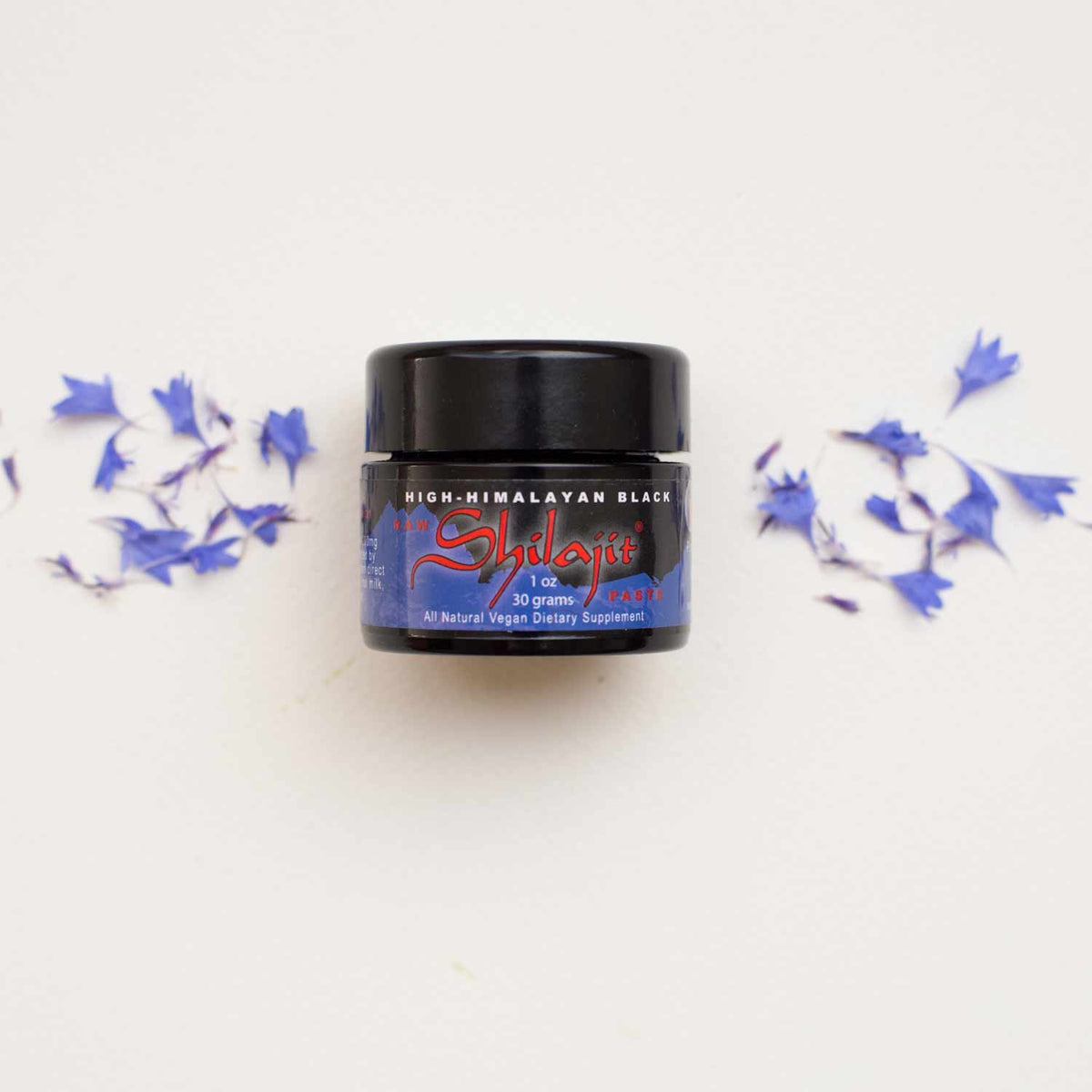 SHILAJIT PASTE - HIGH HIMALAYAN RAW BLACK — in use